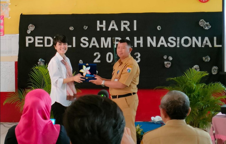 Perkuat Karakter Pelajar Pancasila, Kemendikbudristek Gelar Aksi Peduli Sampah Bersama Siswa Inklusi