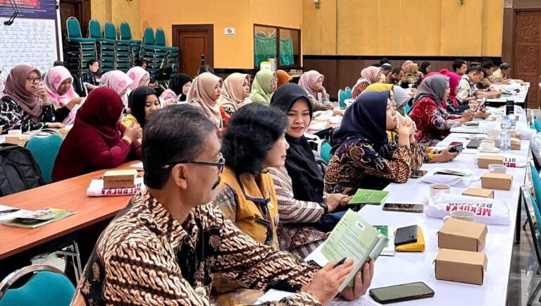 Mendorong Inklusivitas dalam Pendidikan melalui Pemanfaatan Buku Saku Bunga Rampai Membangun Lingkungan Inklusif