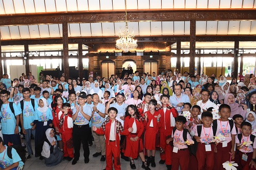 Kolaborasi Kemendikdasmen dan Seruni Gelar Festival Anak Indonesia Hebat