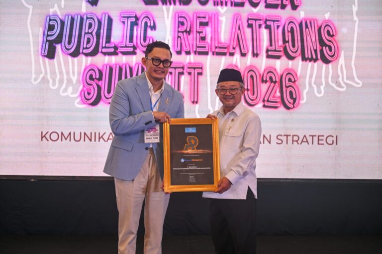 Kemendikdasmen Raih Popular Government Institution Award 2026, Bangun Kepercayaan Publik melalui Komunikasi Empatik